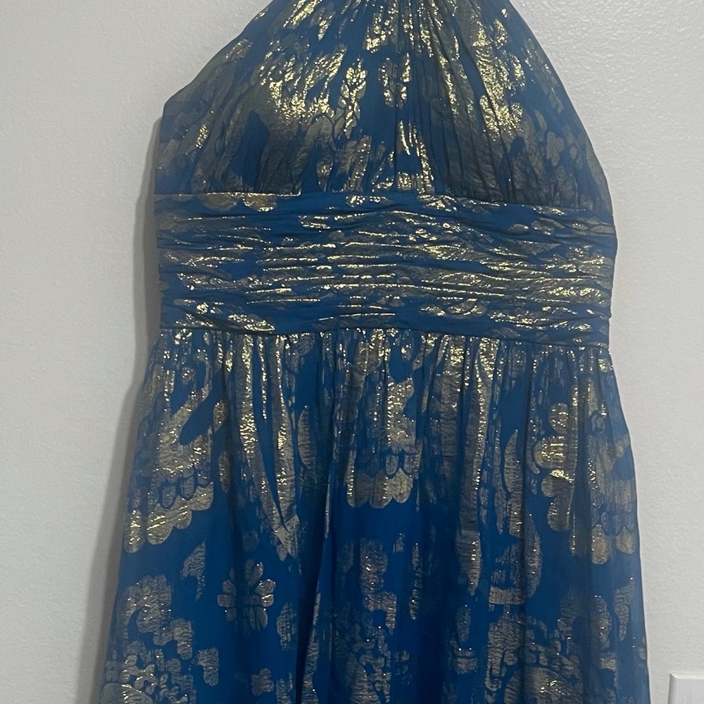 Aidan Mattox  vestido